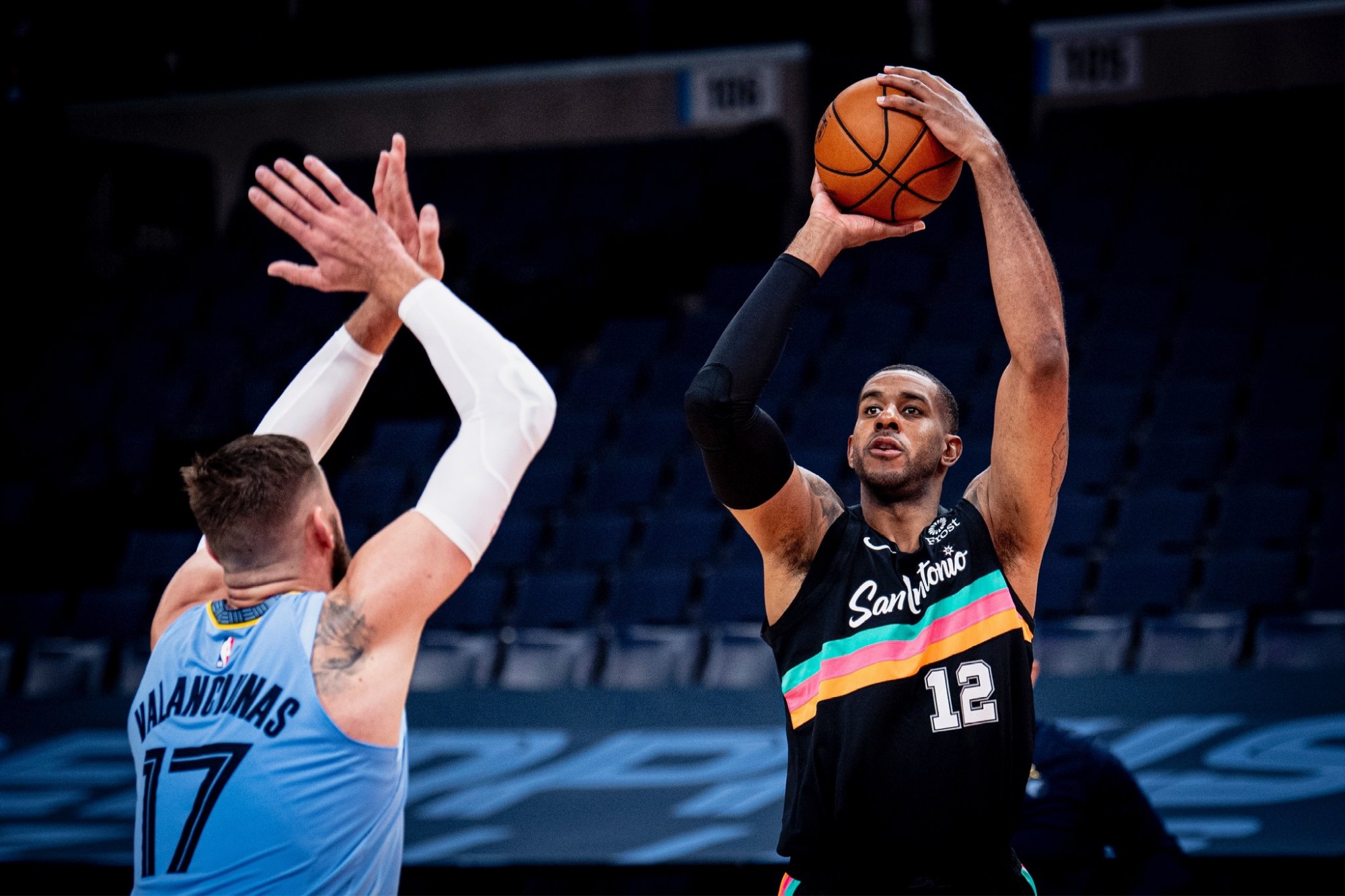 更因为它代 更因为它代